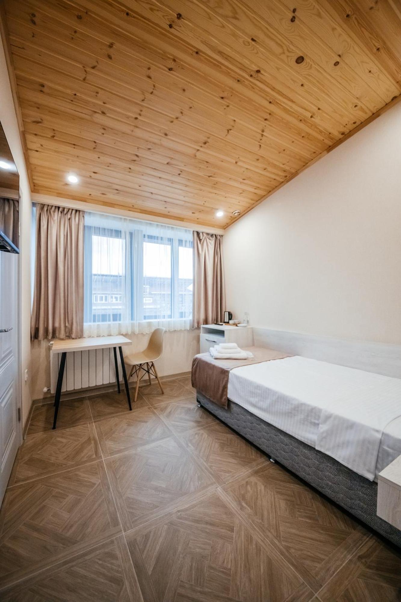 Chief Hotel Gyumri Eksteriør bilde